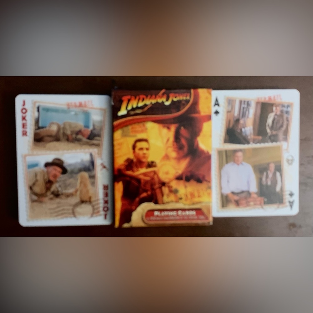 Playing cards - Picture 4 of 4
